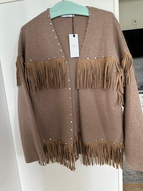 Axara Designer Jacke mit Franzen total modern neu Size M