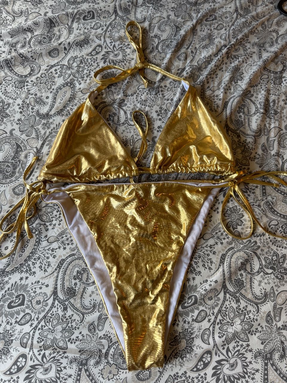 SHEIN  Goldener Bikini  Size XXL