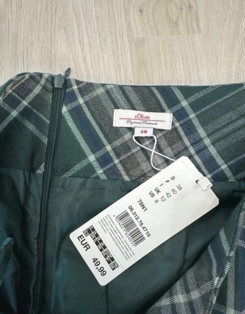 s.Oliver s.Oliver Rock in Grün Size M