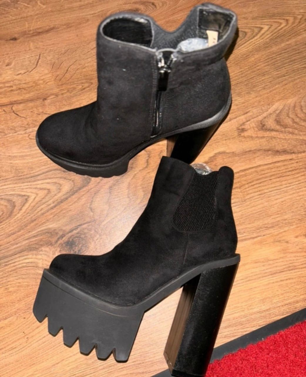 Primarkt Schöne neue heels schwarz sexy  Size 38