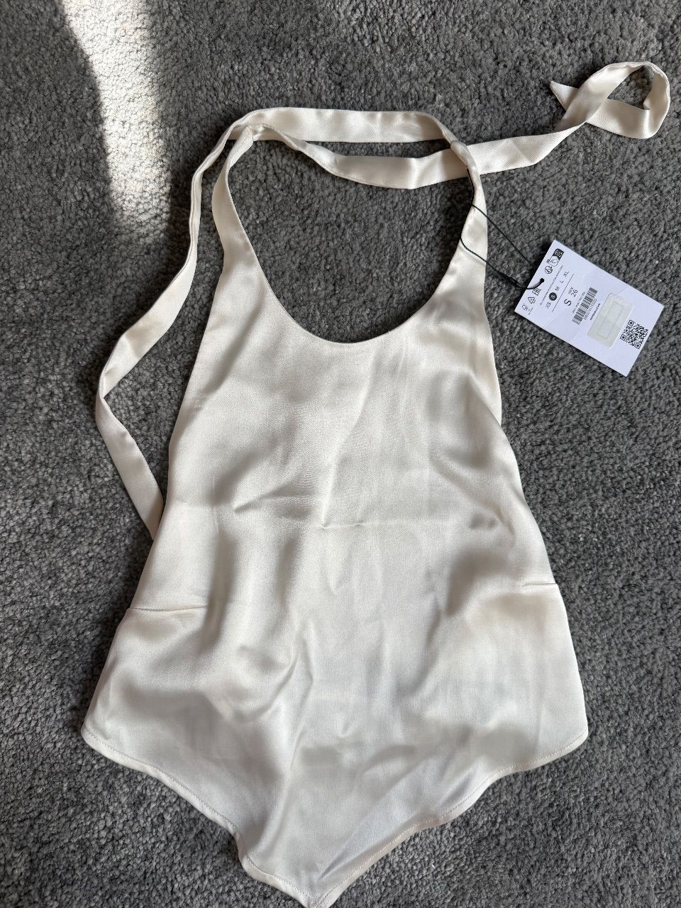 Bershka  Neckholder Top Satin-Optik Size S