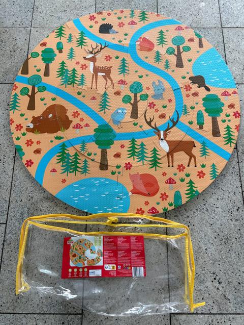 PLAYLAND Schaumstoff-Puzzlematte / Matte / Puzzle RUND - 11-teilig - Waldtiere