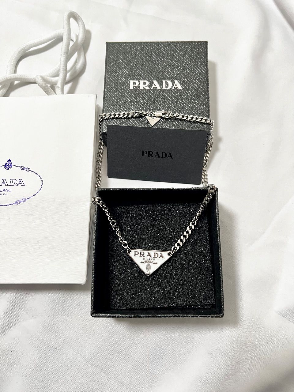 Prada Prada Kette Weiß aus Edelstahl Wasserfest