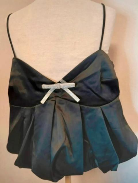 FB Sister wunderschönes Oberteil mit abnehmbarer Dekoschleife neu Marke FB Sister Size M