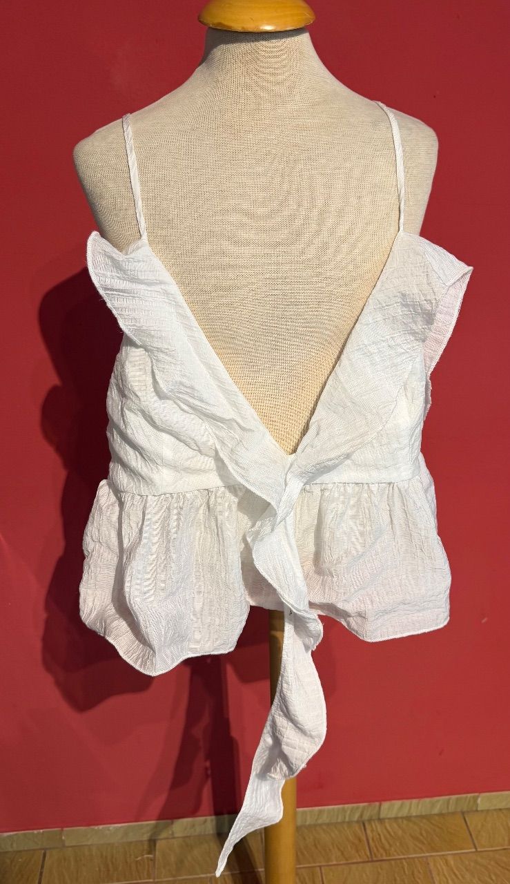 Zara wunderschönes weisses Oberteil neu Marke Zara Size XXL