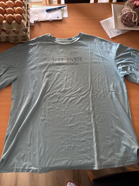 Shein Blaues T-Shirt mit Schrift Size XL