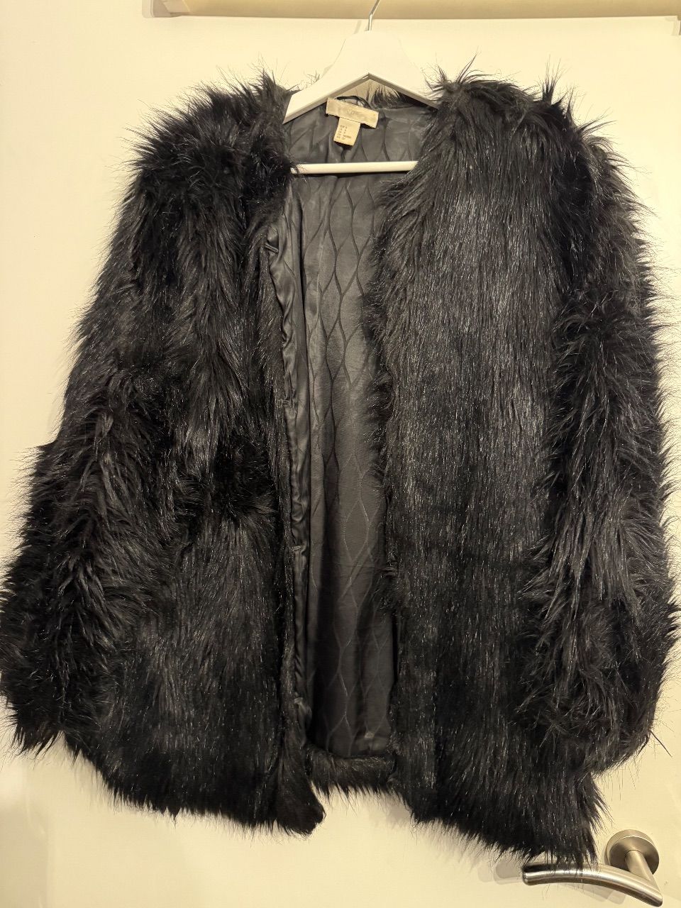 H&M Schwarze Felljacke 🖤 Size S