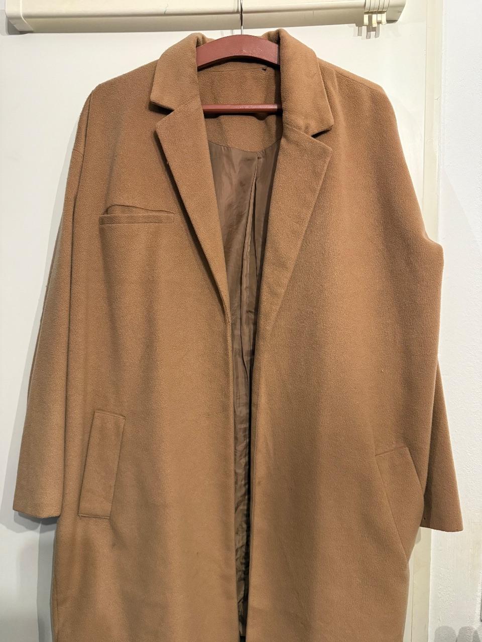 HOLY Oversize Mantel in Camel / Braun