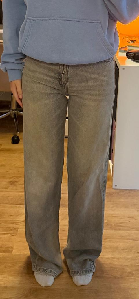 Pull&Bear Graue Jeans Size 32