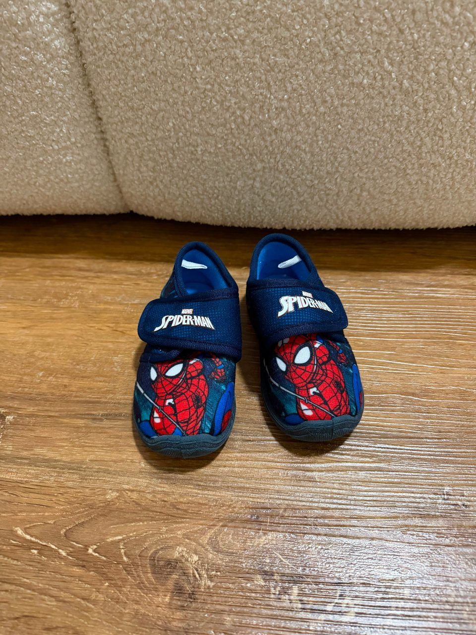 Spiderman Hausschuhe Size 25