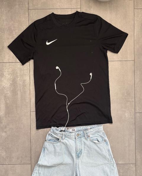 Nike Nike Dri-FIT T-Shirt schwarz Sportshirt Trainingsshirt Kurzarm Größe M Herren