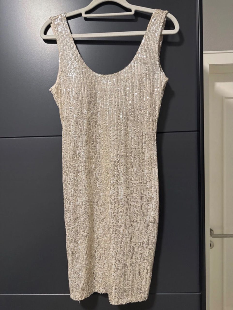 Kleid mit Glitzer  Size L