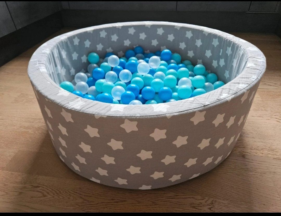 Bällebad ca 85cm Durchmesser 