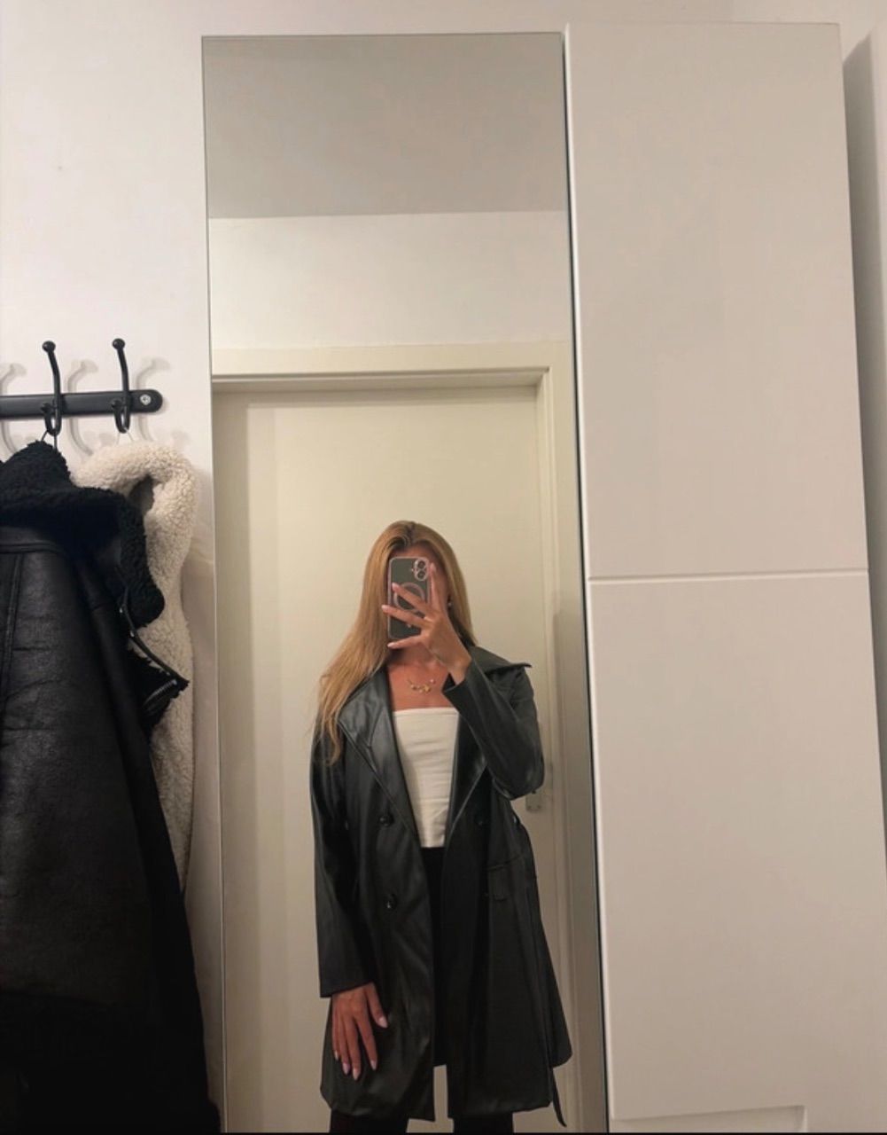 Mantel  Size M