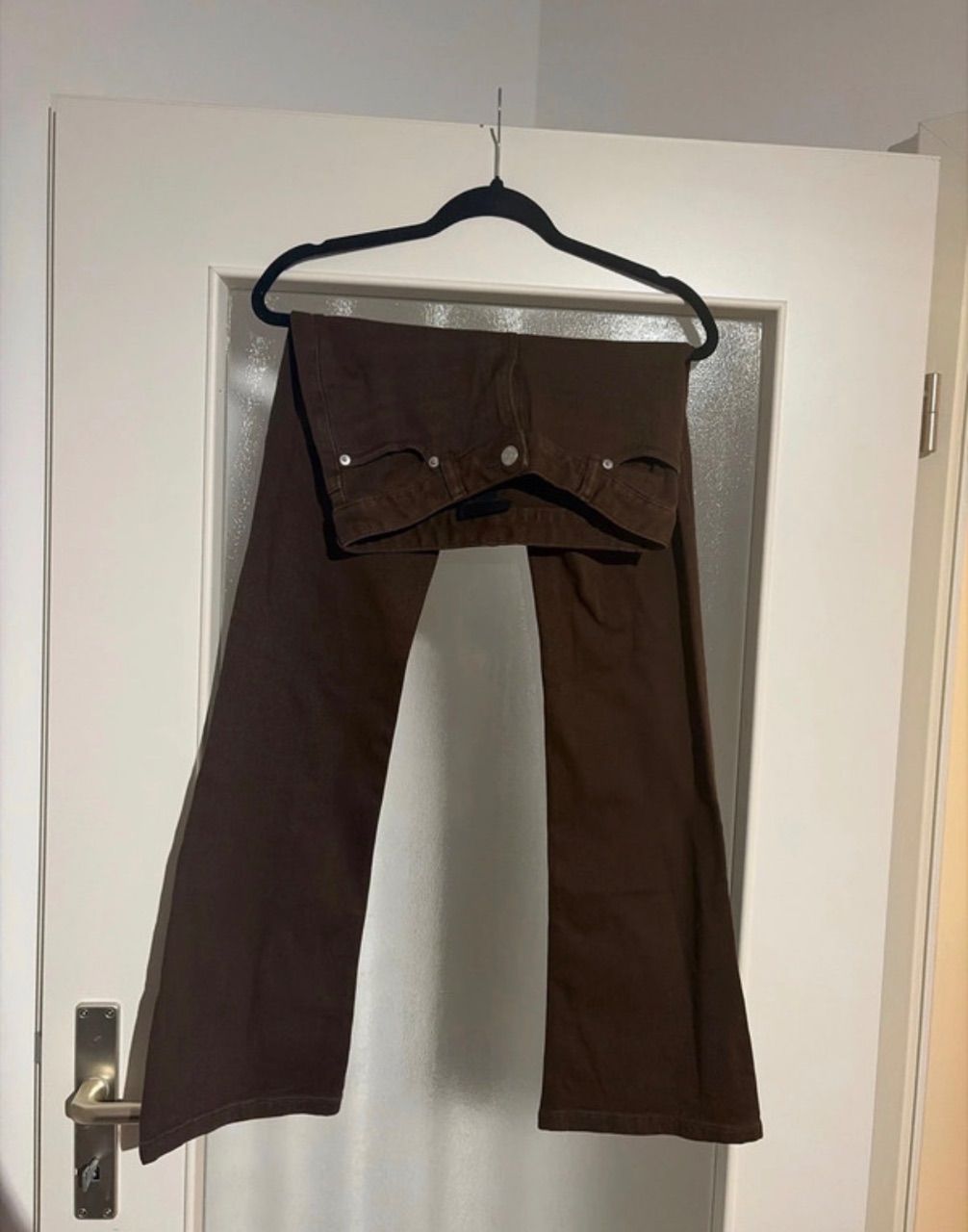 Jeans mit Schlag und herztaschen  Size XS