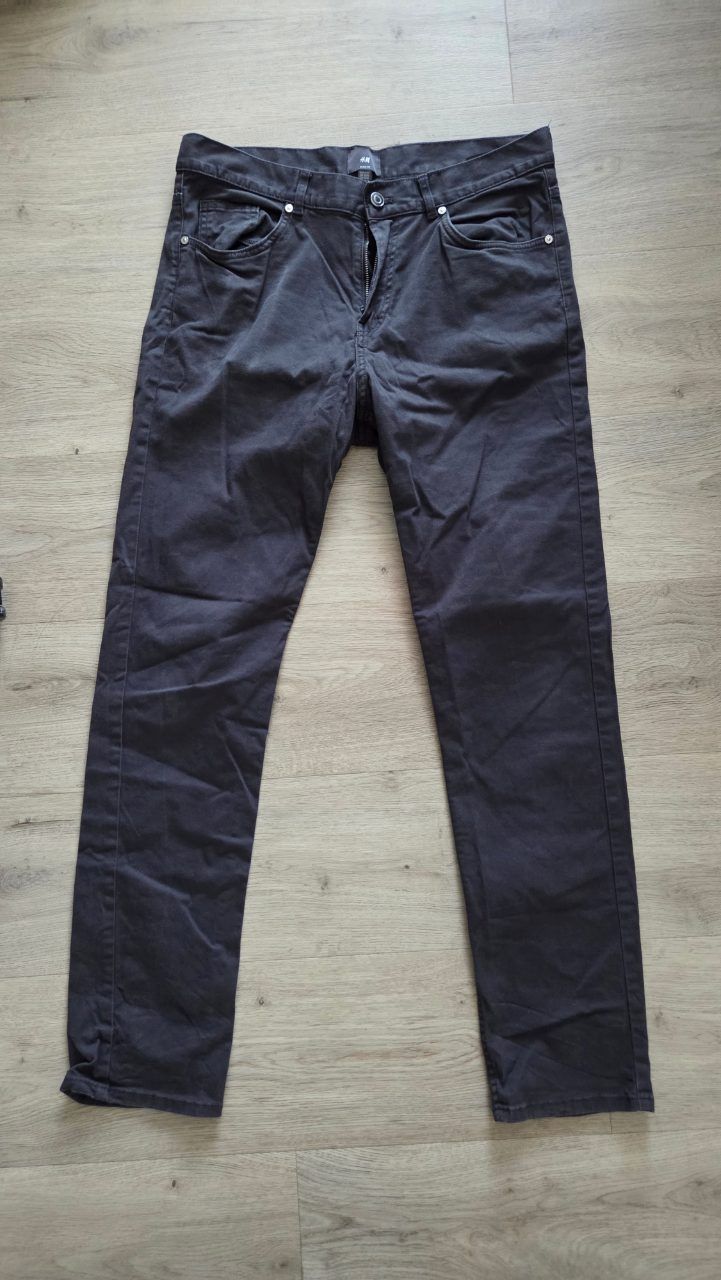 H&M H&M Slim Fit Jeans Herren W31/L32 Dunkelgrau Size W31/L32