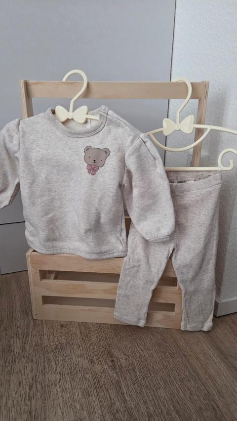 H&M 2-teiliges Baby-Set Gr. 68 – Sweatshirt & Leggings Size 68