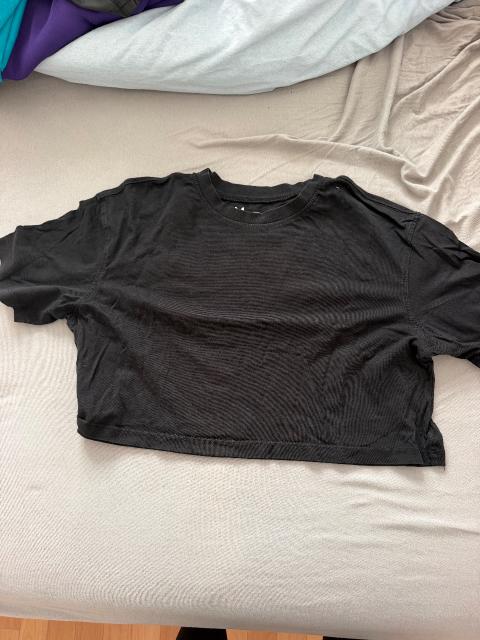 New Yorker Bauchfreies Oberteil Size M