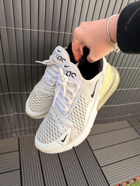 Nike Nike air Max 270 Size 37