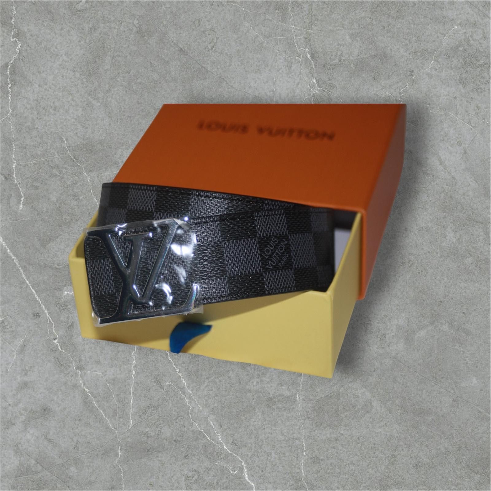 Louis Vuitton  Lv Gürtel