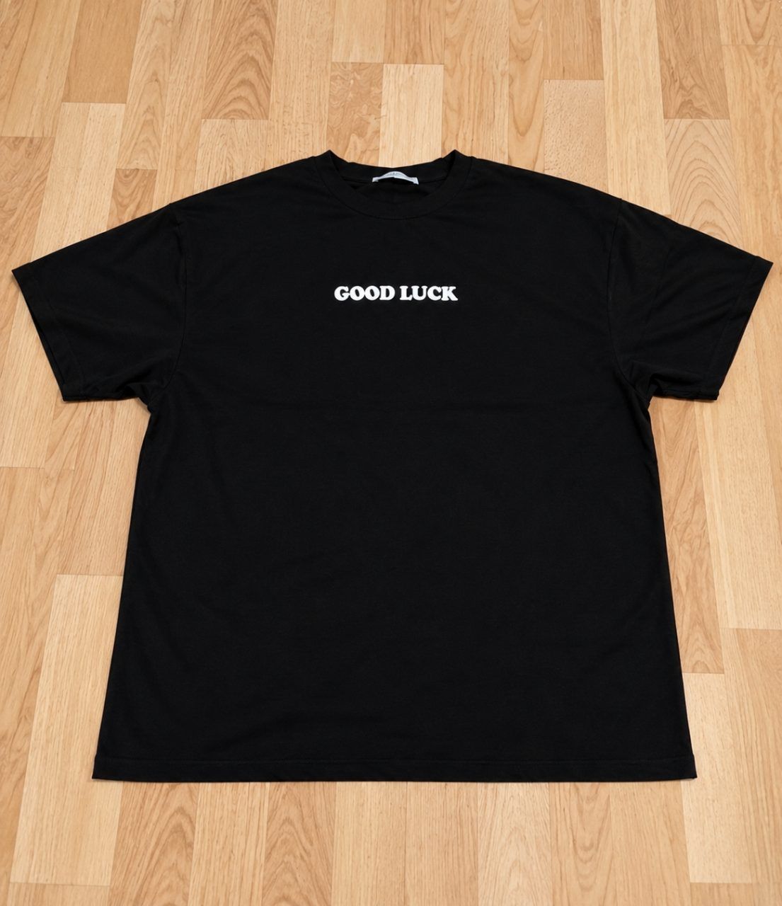 New Yorker  Schwarzes Oversize T-Shirt Gr. M – Good Luck Print mit Würfeln & Herzen – Vintag Size M