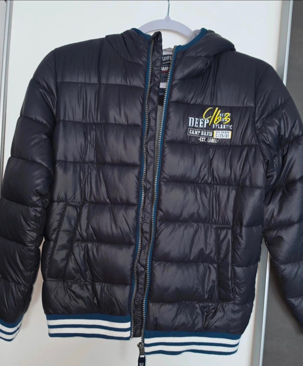 Camp David Camp David Daunen Jacke gr. 140 neu  Size 140