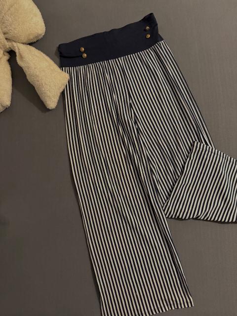 Lockere Hose- gestreift Size M