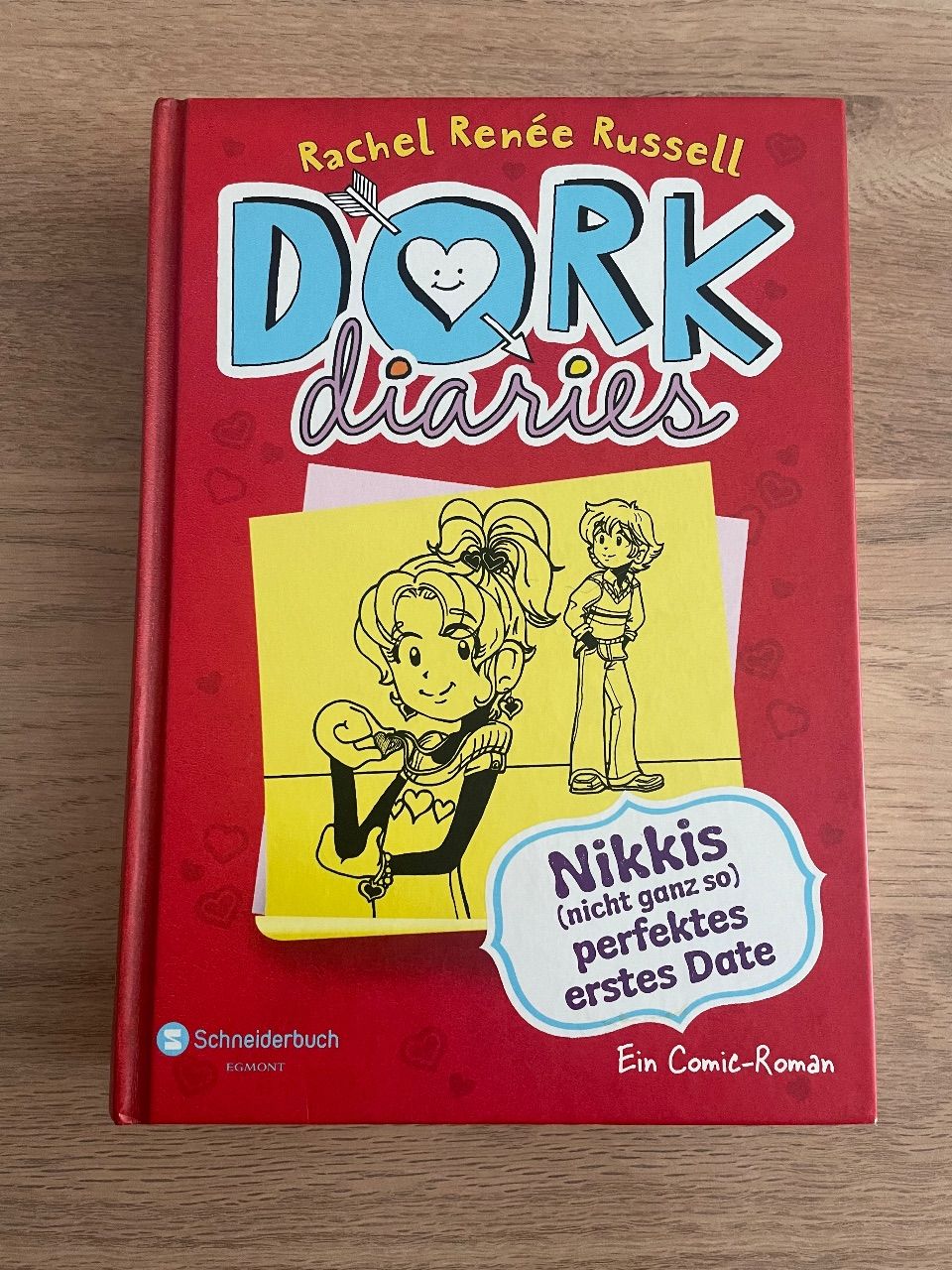 Dork Diaries; Band 6: Nikkis (nicht ganz so) perfektes erstes Date