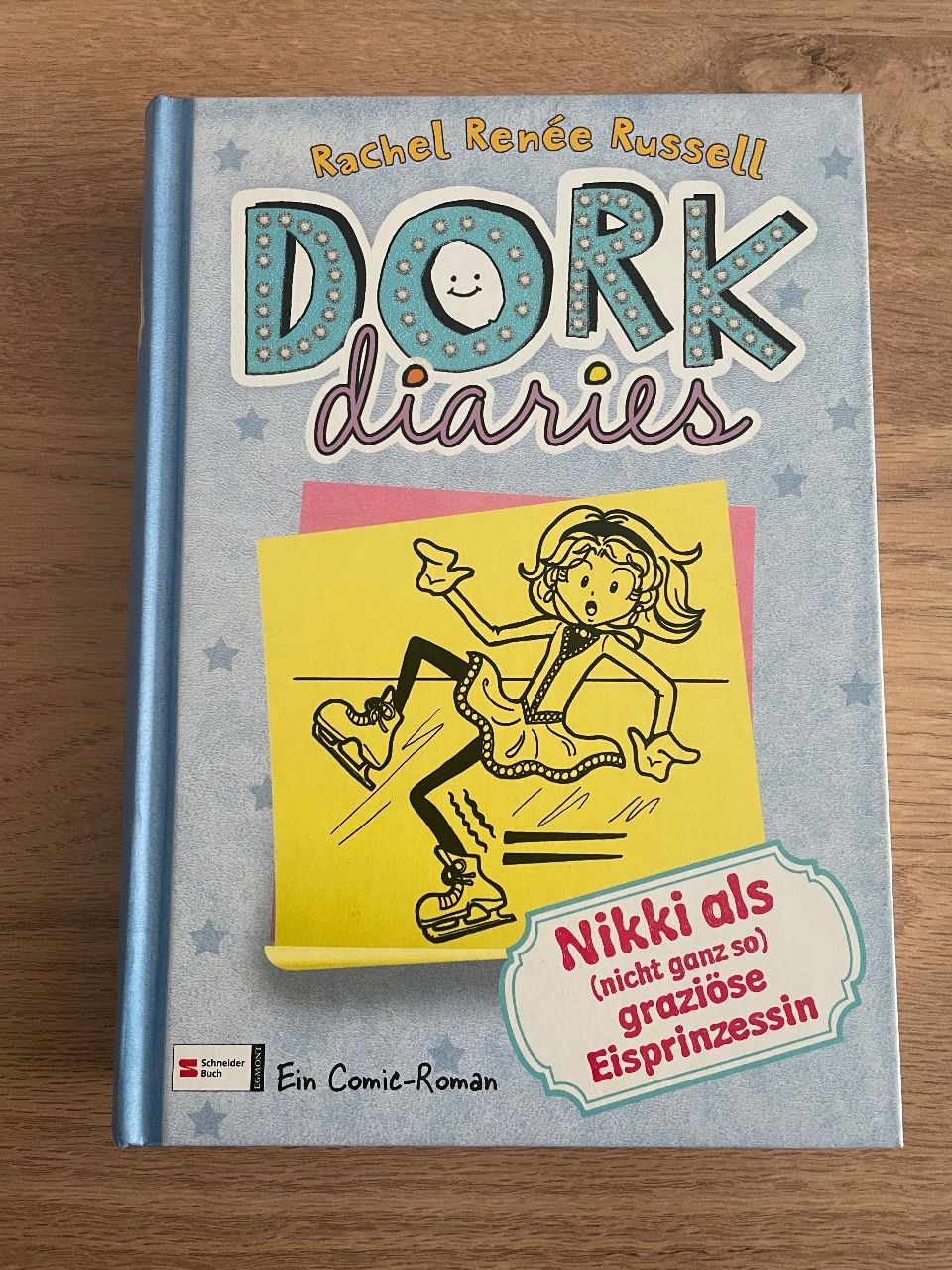 Dork Diaries; Band 4: Nikki als (nicht ganz so) graziöse Eisprinzessin