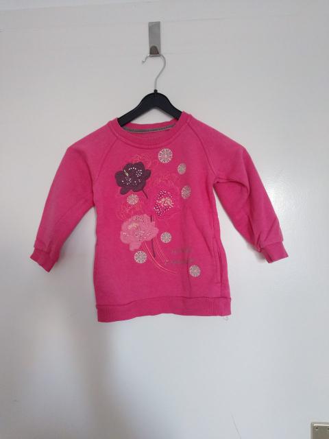 Kinder Pullover Size 110