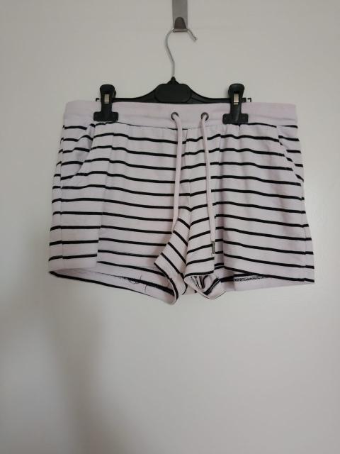 Esmara gr. S Esmara gr. s Size S