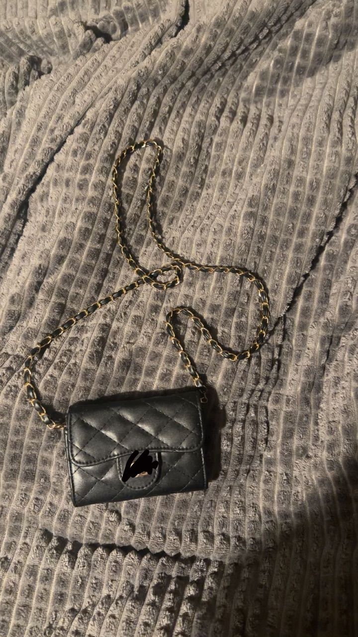 schwarze mini tasche 