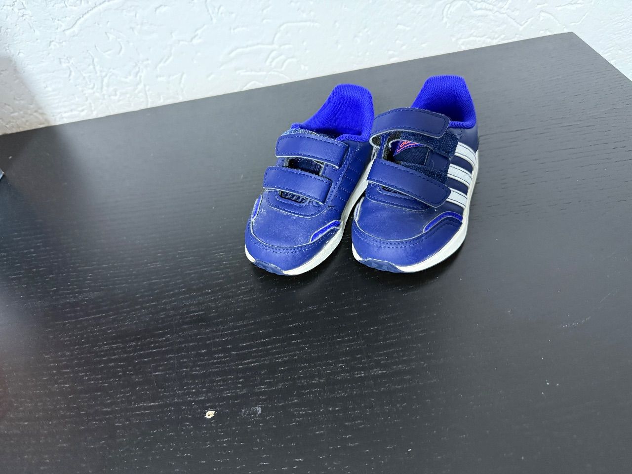 Adidas Adidas Schuhe gr. 22 Size 22
