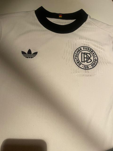 Adidas Adidas DFB Kindertrikot ungetragen Size 134