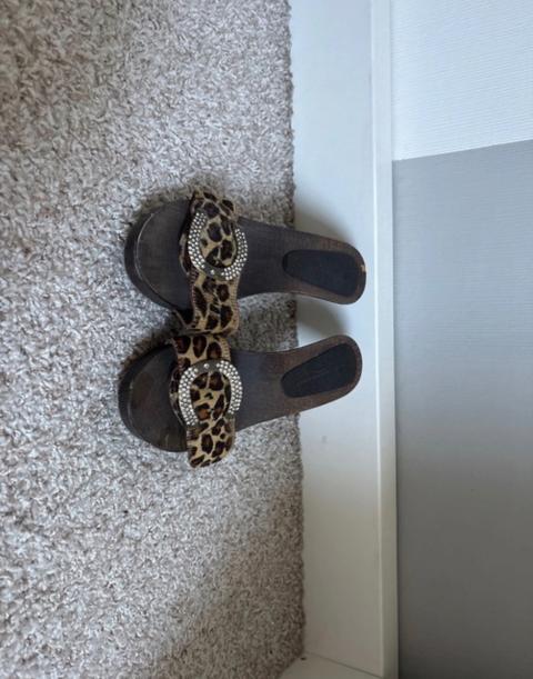 Konstantin Starke Kitten heels Size 39