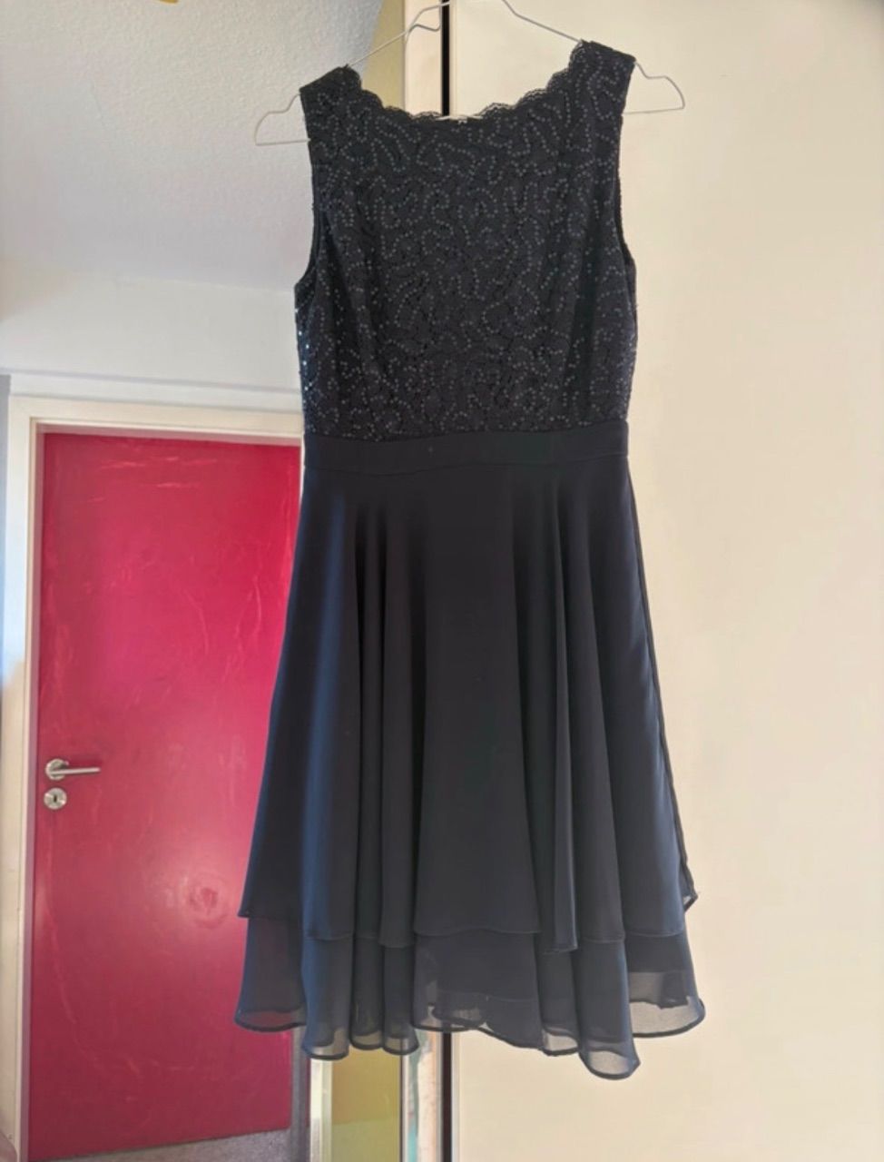 Jakes Abendkleid  Size S