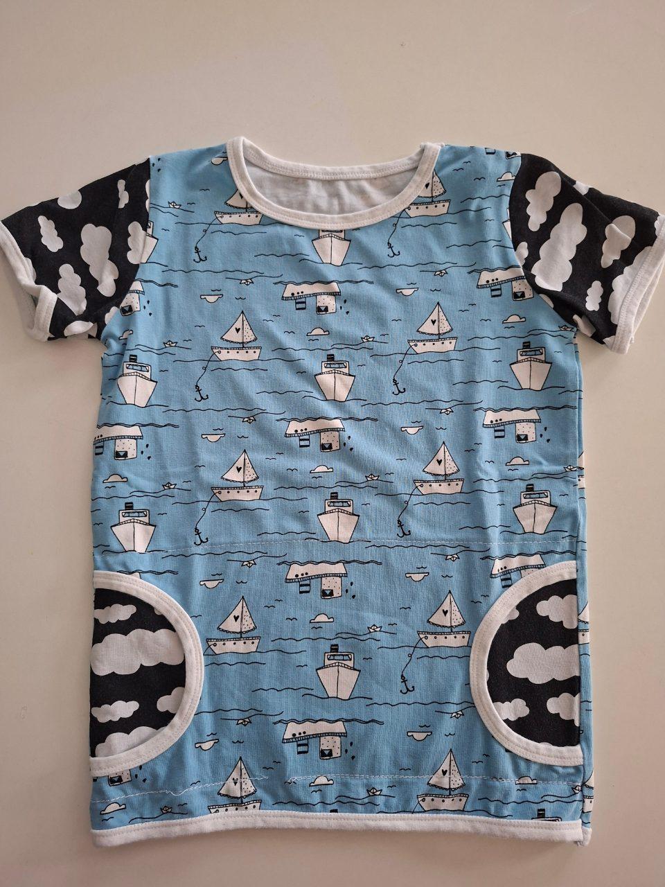 T-Shirt handmade selbstgenäht maritim Schiff Segelboot Gr. 110