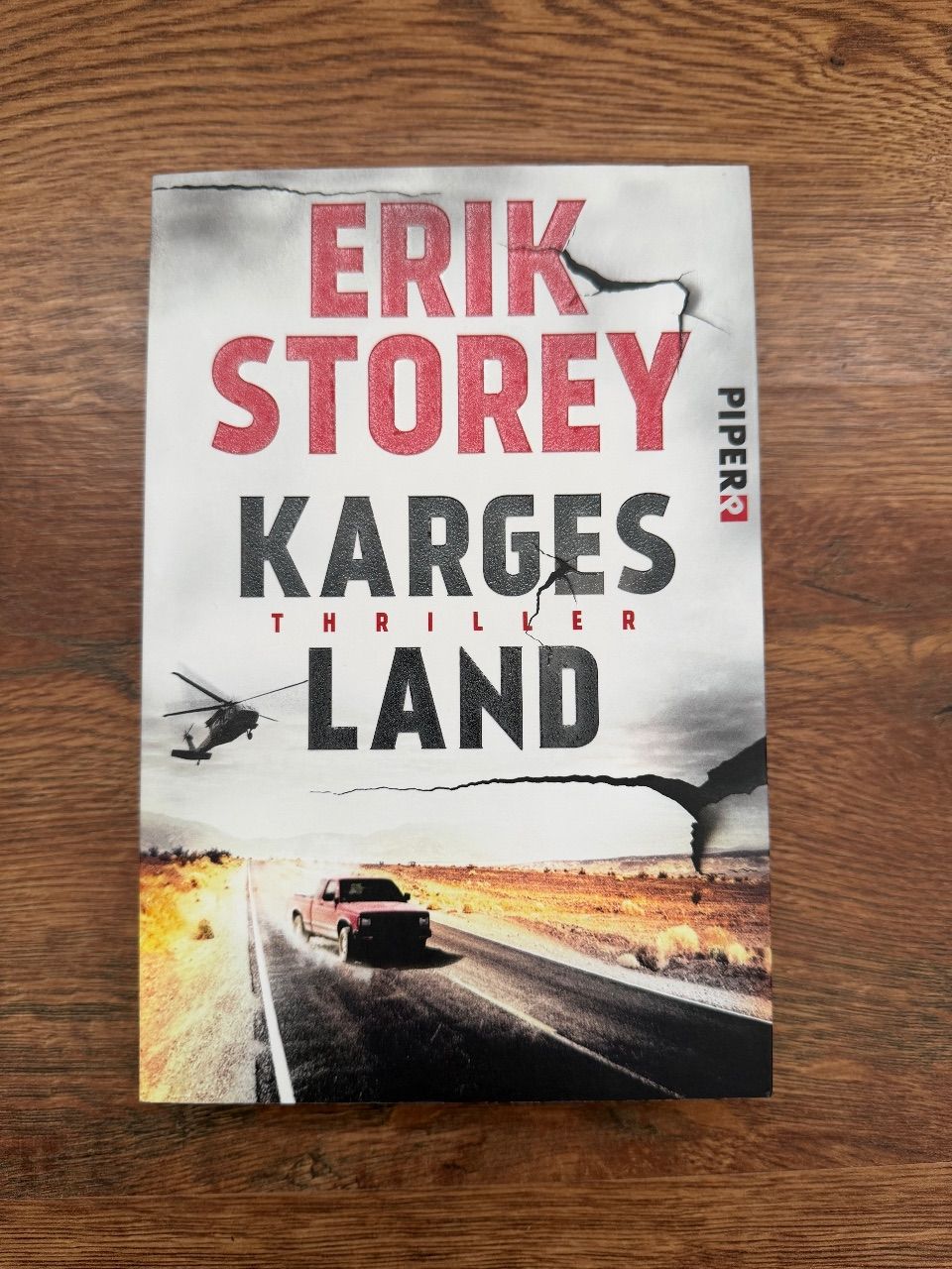 Ohne Marke Karges Land | Erik Storey