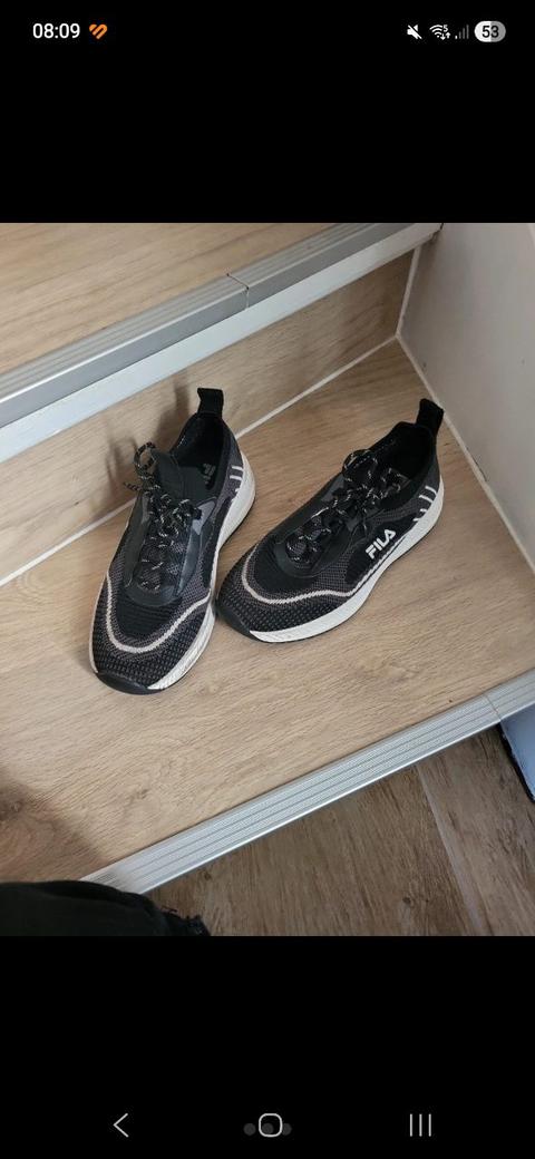 Fila Sneaker Size 37