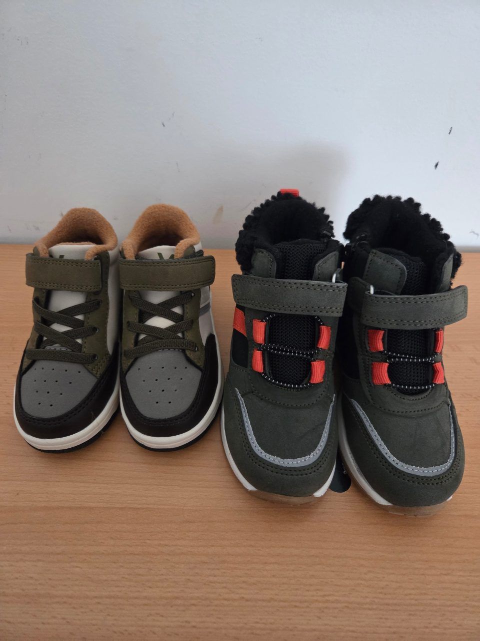Kinder Schuhe  Size 22