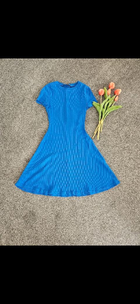 FB Sister Minikleid mit ausgestelltem Rock