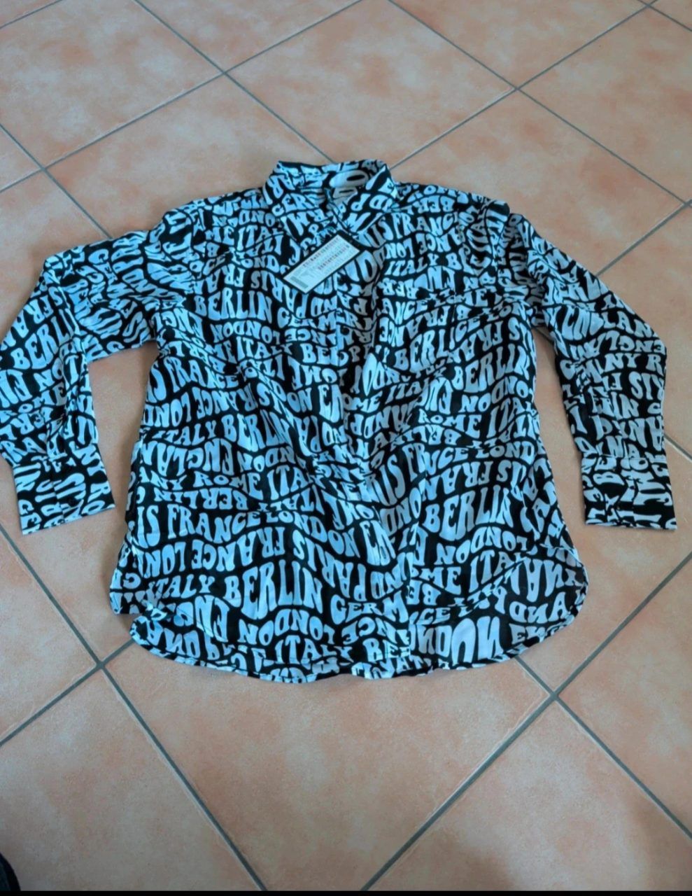 FB Sister Bluse, langarm, schwarz weiß, Neu Size M