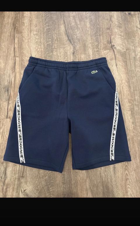 Kurze Hose