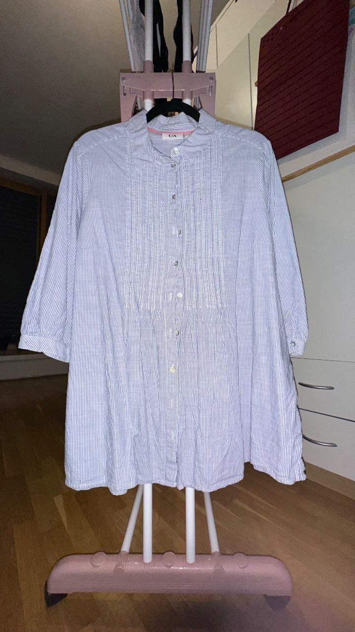 C&A Bluse Size 46