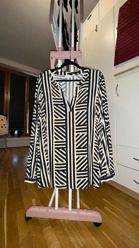Kaffe Curve KENNIE PLAIN WEAVE PRINTED - Bluse - sand dollar graphic stripe Size 52