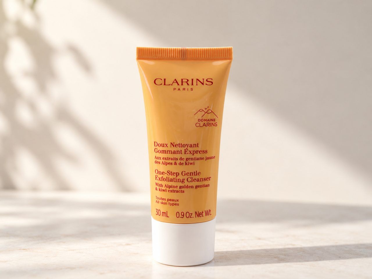 Clarins 🌸 Clarins One-Step Cleanser ✨