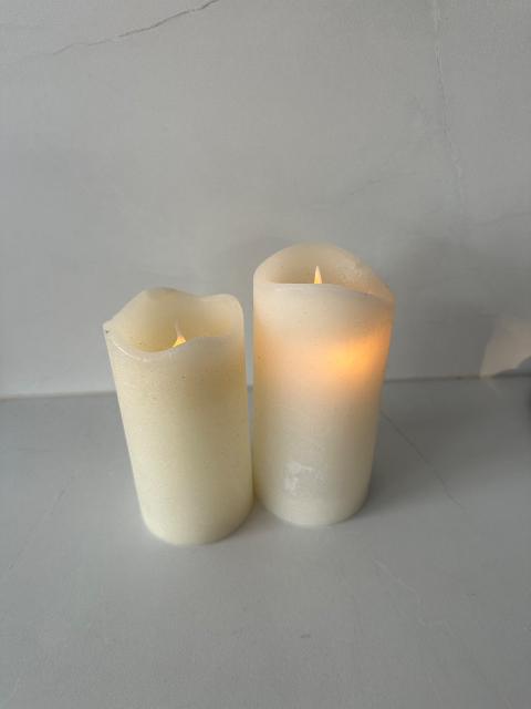 2x Led Echtwachskerzen mit Batterien