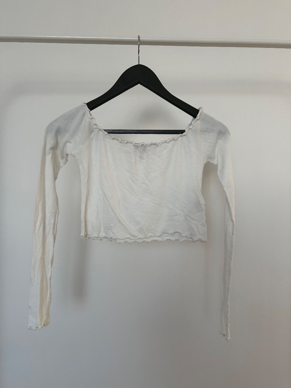 Bikbok Weißes Cropped Schulterfreies & Bauchfreies Oberteil Größe XS - BikBok Size XS