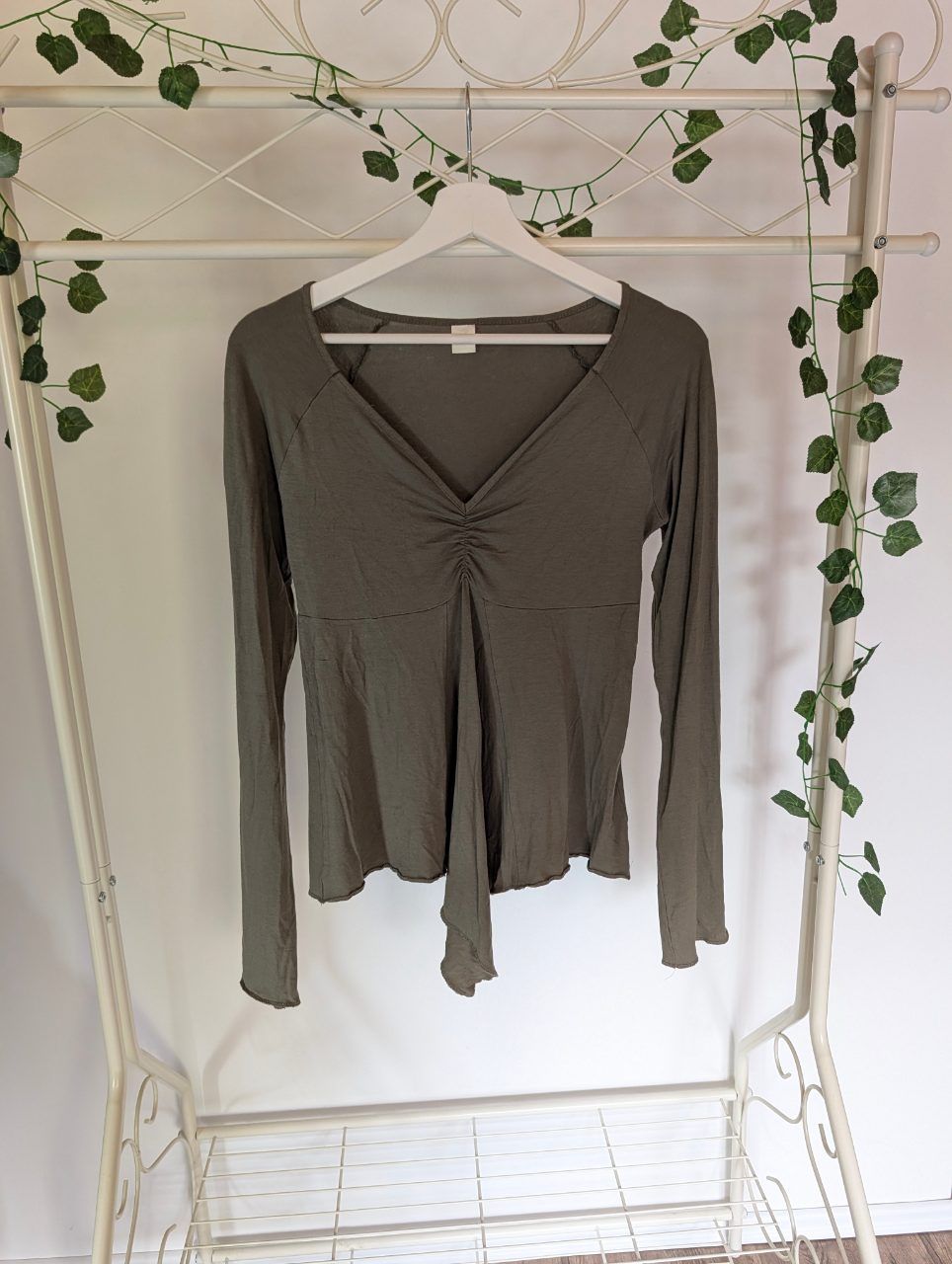 Unbekannt  Khaki Longsleeve fairy  Size S