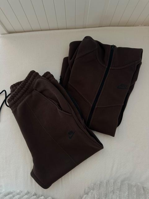 Nike Nike Jogginganzug Size S